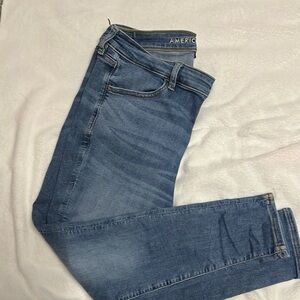 American Eagle Blue Jeans